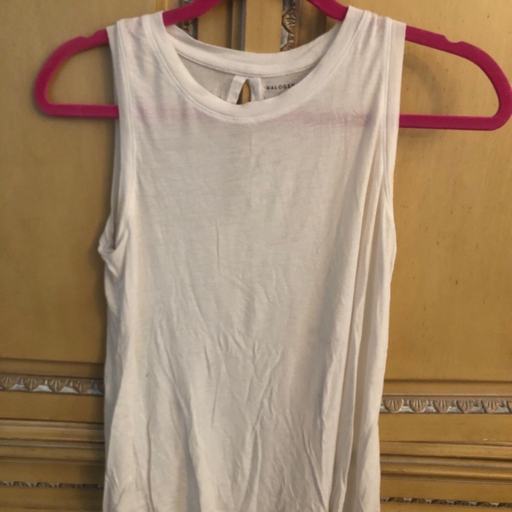 Halogen white sleeveless shirt